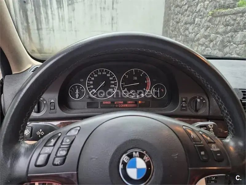 Usado BMW 530 Exclusive 193 CV (141 kW) 2003 Verde Berlina