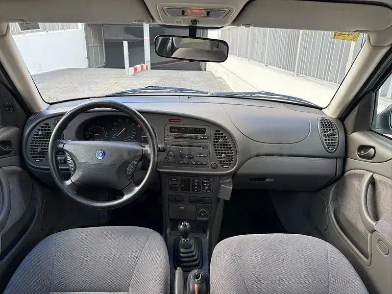 Usado Saab 9-3 150 CV (110 kW) 1998 Gris / plata Coupe