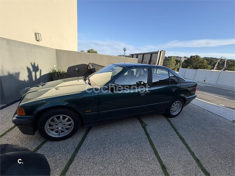Usado BMW 325 116 CV (85 kW) 1997 Verde Berlina