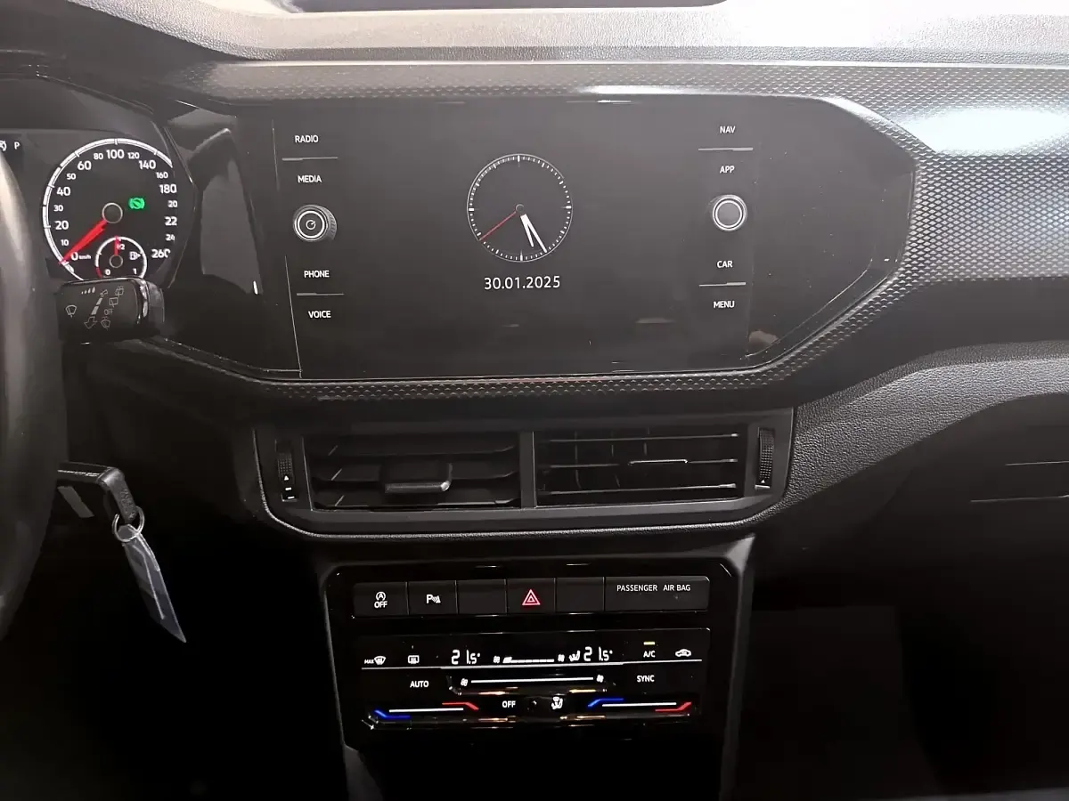 Usado VW T-Cross Advance 110 CV (80 kW) 2022 Naranja SUV