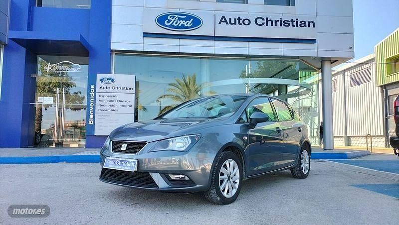 Usado Seat Ibiza Style 105 CV (77 kW) 2012 Gris