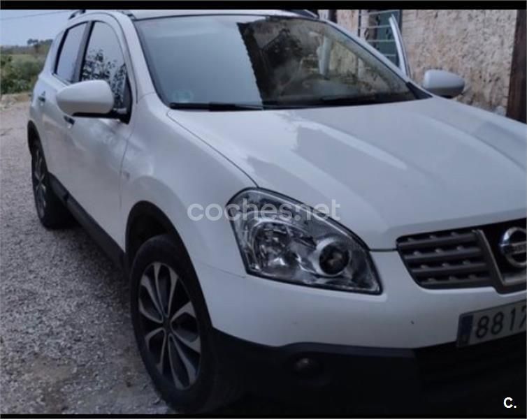 Usado Nissan Qashqai Tekna 140 CV (102 kW) 2009 Blanco SUV