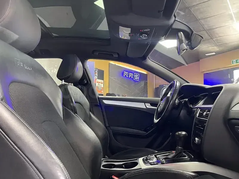 Usado Audi A4 S-Line 150 CV (110 kW) 2015 Gris / plata Familiar