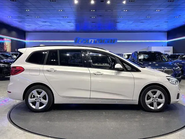 Usado BMW 218 Gran Tourer 150 CV (110 kW) 2016 Blanco Monovolumen