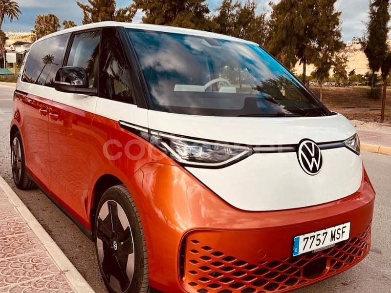 Eléctrico Usado 2024 VW ID. Buzz Pro Monovolumen | 63.500 € - Imagen 1/4