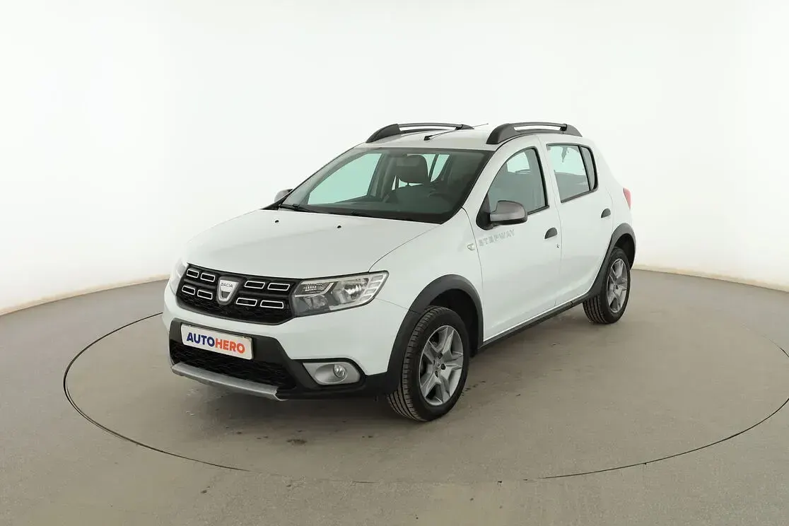 Usado Dacia Sandero Comfort 90 CV (66 kW) 2019 Berlina