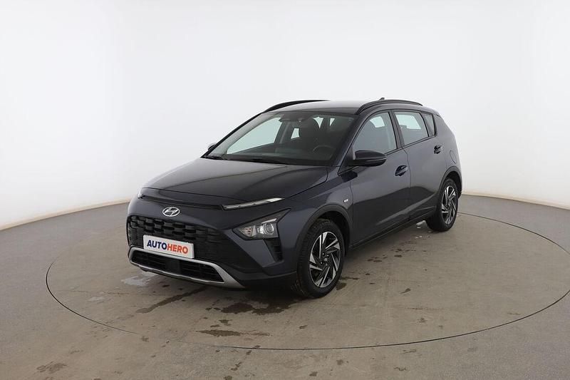Gris Usado 2021 Hyundai Bayon SUV | 15.999 € (Precio justo) - Imagen 1/3