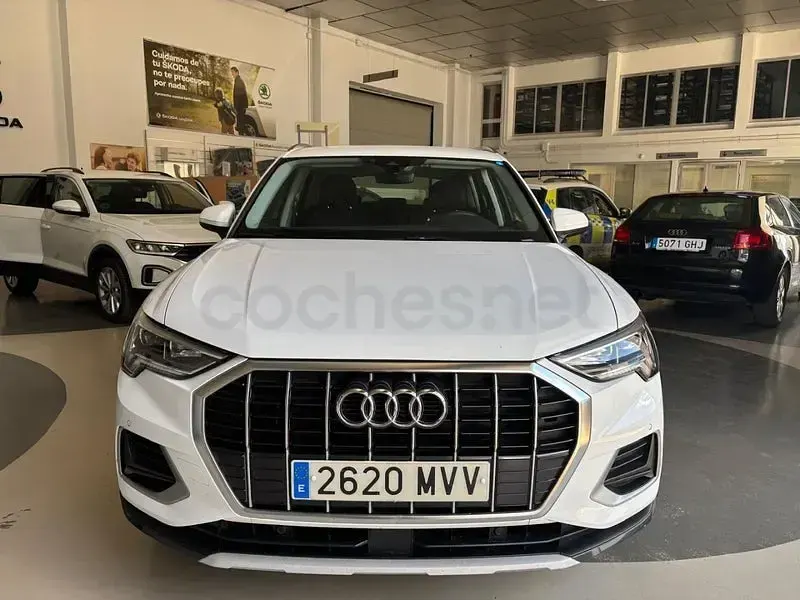 Używany Audi Q3 Advanced Plus 150 KM (110 kW) 2024 Biały SUV