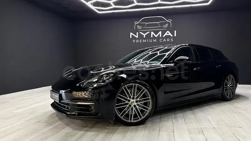 Käytetty Porsche Panamera Sport Turismo 462 HP (339 kW) 2018 Musta Farmari