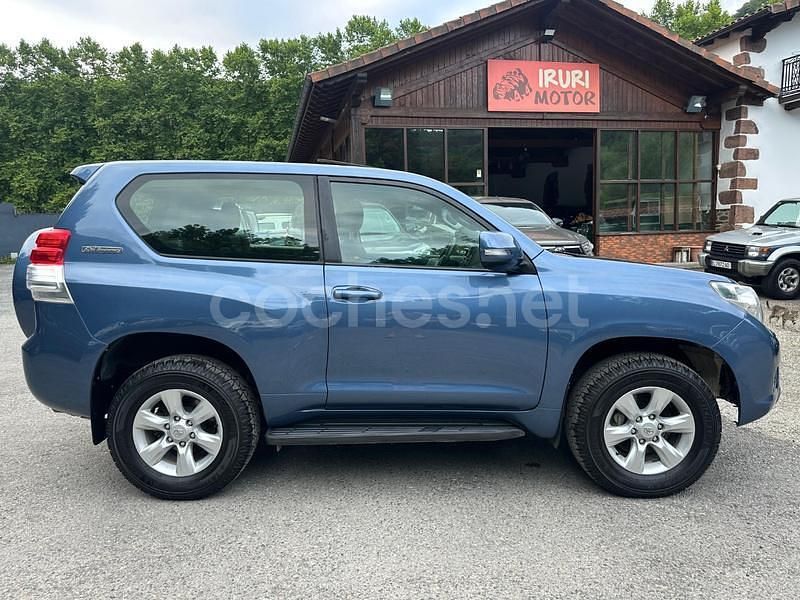 Azul Usado 2011 Toyota Land Cruiser SUV | 34.999 € (Precio justo) - Imagen 1/4