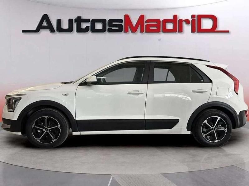 Usado Kia Niro 141 CV (103 kW) 2023 Blanco SUV