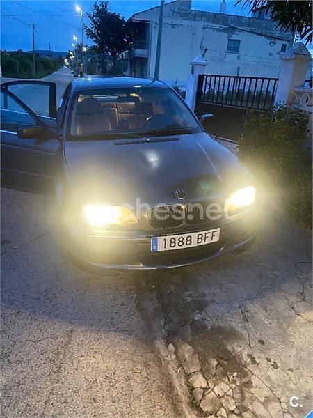 Usado BMW 320 150 CV (110 kW) 2001 Gris / plata Berlina