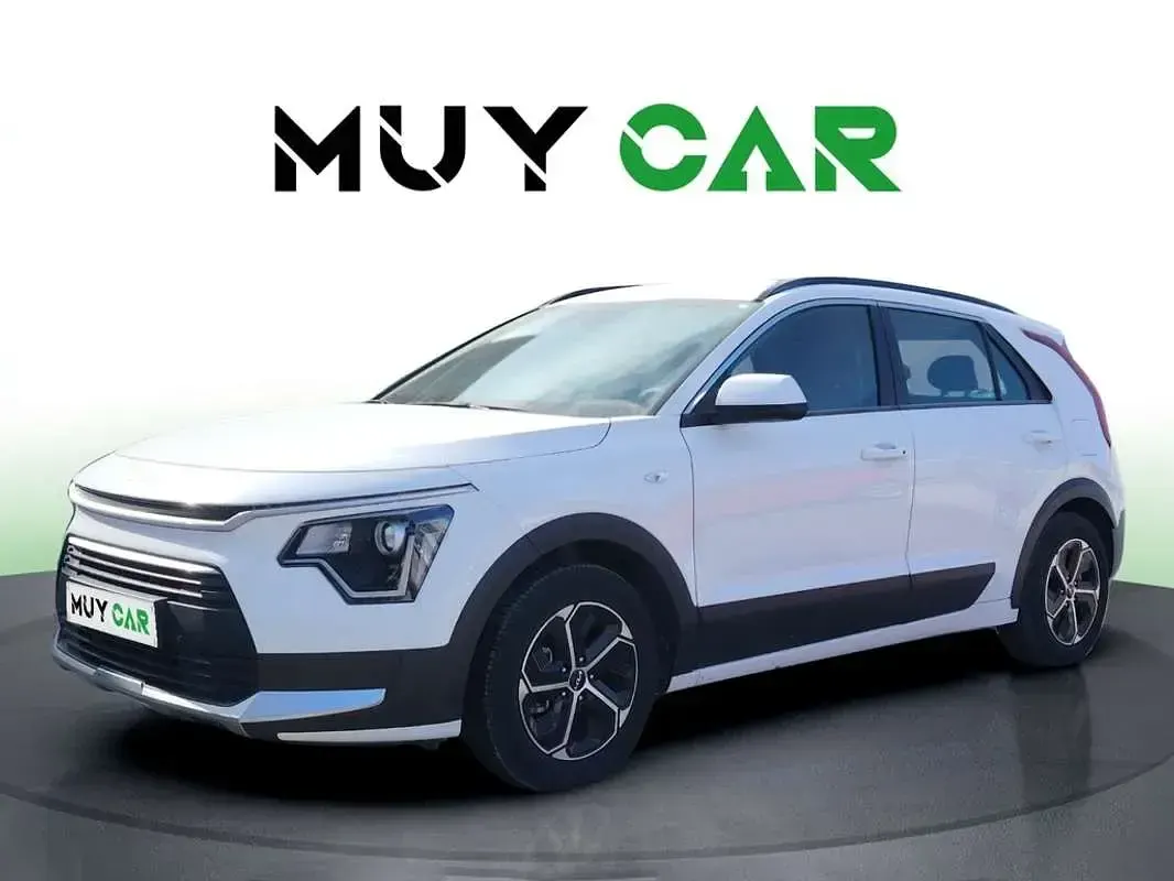 Usado Kia Niro 129 CV (94 kW) 2025 Blanco SUV