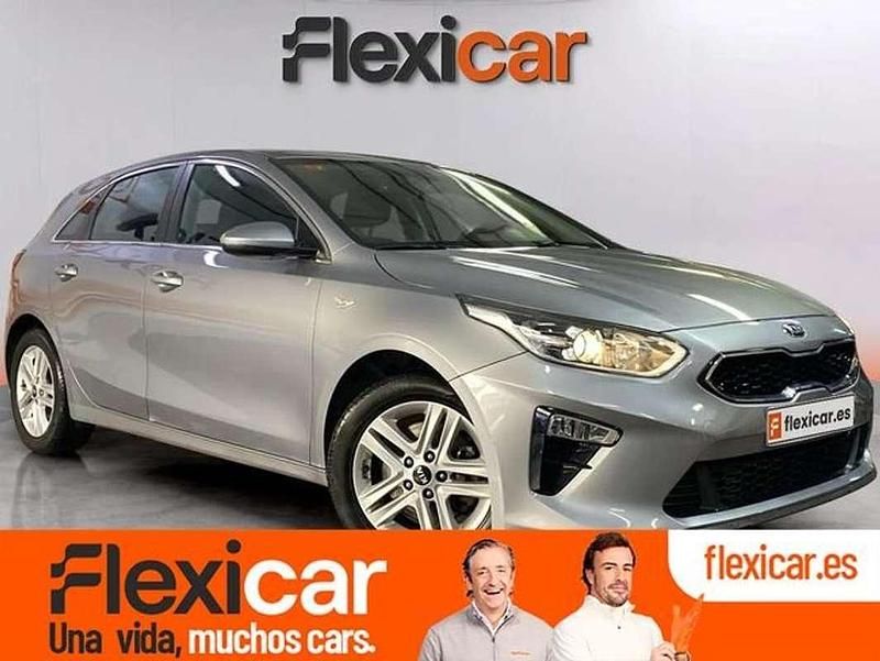 Gris Usado 2021 Kia Ceed Utilitario | 13.690 € (Precio justo) - Imagen 1/4