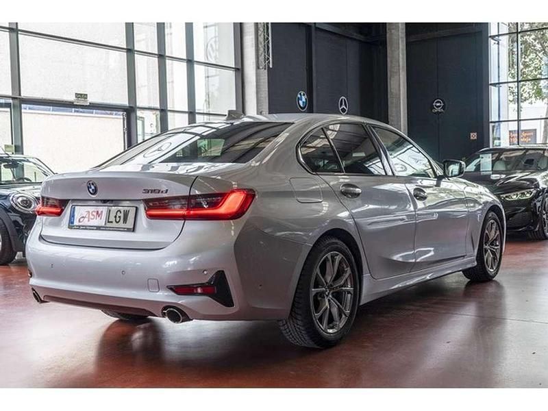 Usado BMW 318 Shadowline 150 CV (110 kW) 2020 Plateado Berlina