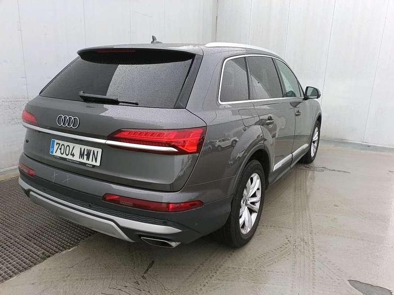 Usado Audi Q7 Advanced 231 CV (169 kW) 2024 Gris SUV