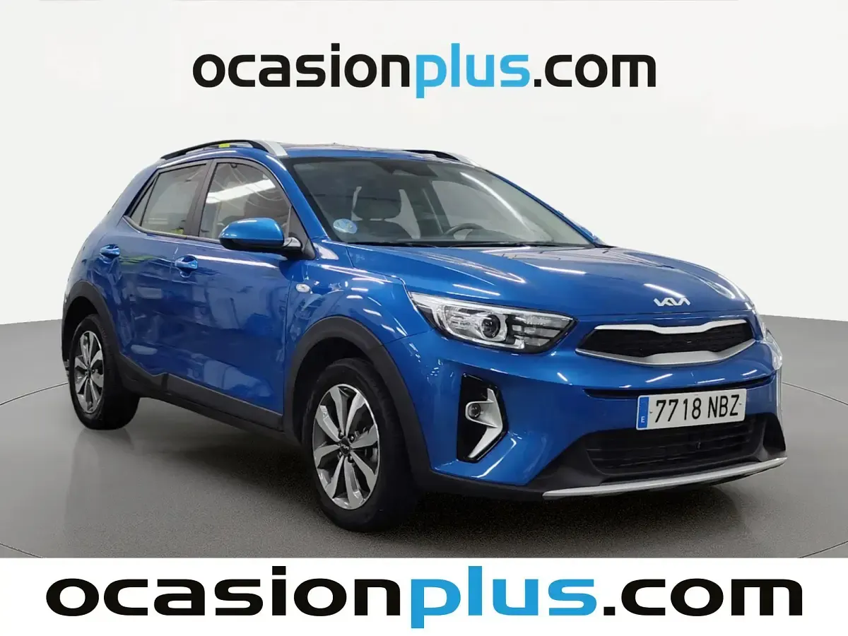 Usado Kia Stonic 101 CV (74 kW) 2025 Azul SUV