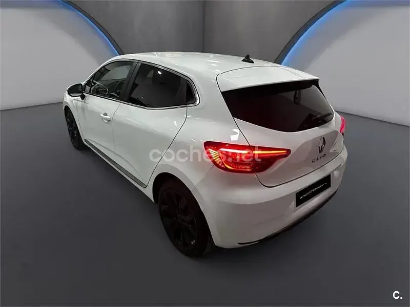 Usado Renault Clio IV RS Line 100 CV (73 kW) 2019 Blanco Berlina