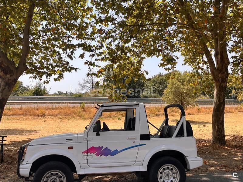 Blanco Usado 2000 Suzuki Samurai SUV | 11.000 € - Imagen 1/4