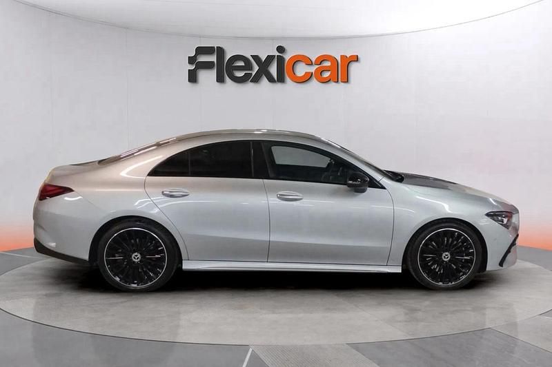Usado Mercedes CLA220 190 CV (139 kW) 2025 Gris Berlina