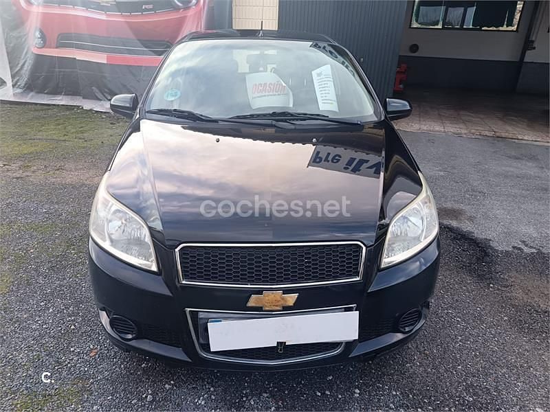 Usado Chevrolet Aveo LS 84 CV (61 kW) 2010 Negro Berlina