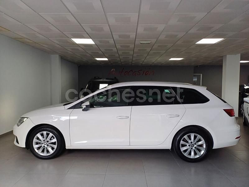 Blanco Usado 2020 Seat Leon Style Familiar | 13.800 € (Buen precio) - Imagen 1/4