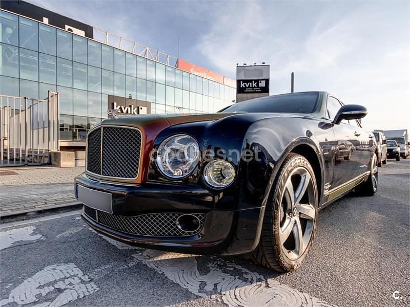 Usado Bentley Mulsanne 537 CV (394 kW) 2016 Negro Berlina
