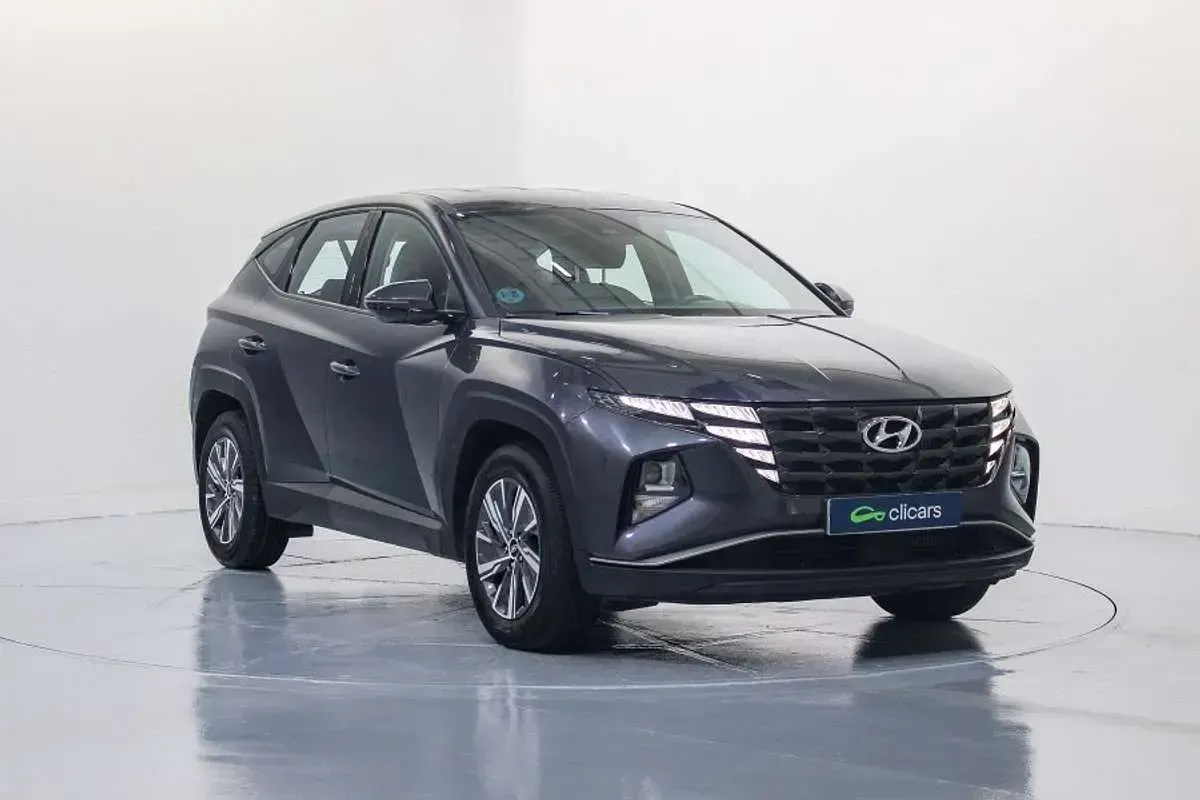 Begagnad Hyundai Tucson 150 HK (110 kW) 2022 Grå SUV