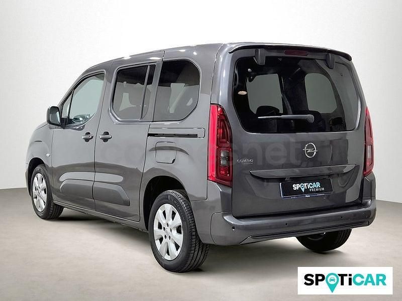 Usado Opel Combo Life 102 CV (75 kW) 2022 Gris / plata Monovolumen