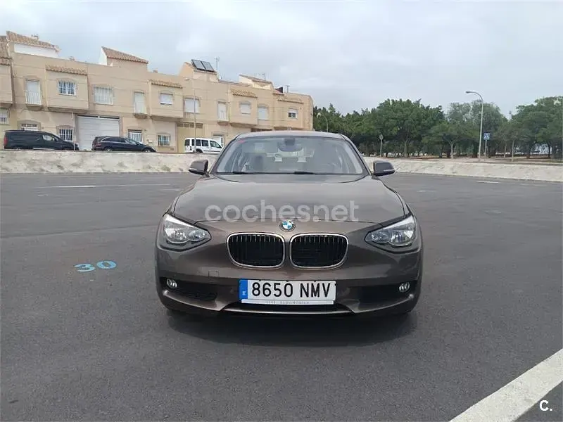Usado BMW 125 218 CV (160 kW) 2012 Marrón Utilitario