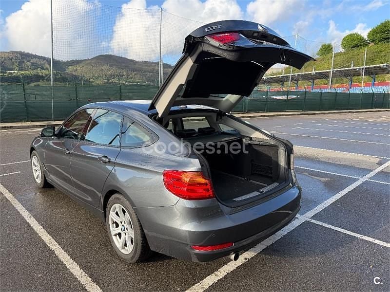 Usado BMW 320 Gran Turismo Efficient Dynamics 184 CV (135 kW) 2014 Gris / plata Berlina