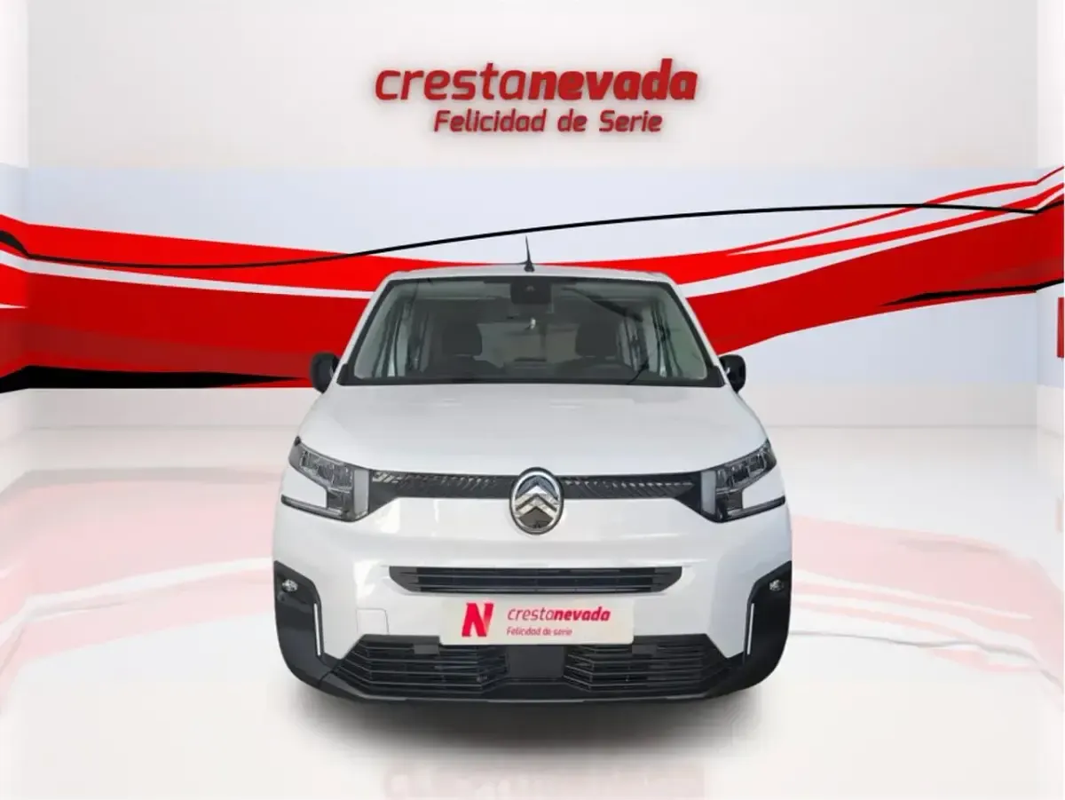 Usado Citroën Berlingo 100 CV (73 kW) 2025 Blanco Monovolumen