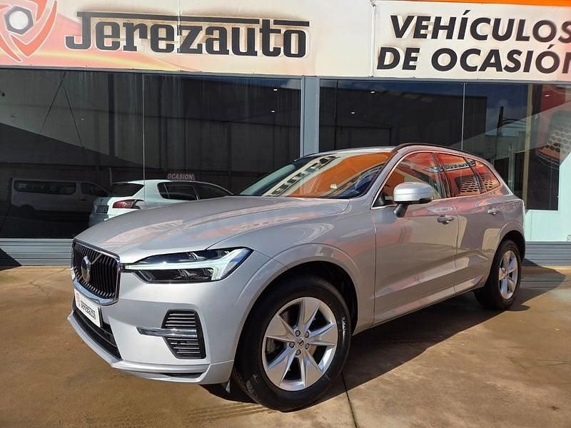 Usado Volvo XC60 Core 197 CV (144 kW) 2024 Gris / plata SUV