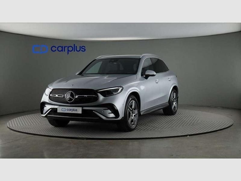 Blanco Nuevo 2025 Mercedes GLC250 SUV | 57.990 € - Imagen 1/4