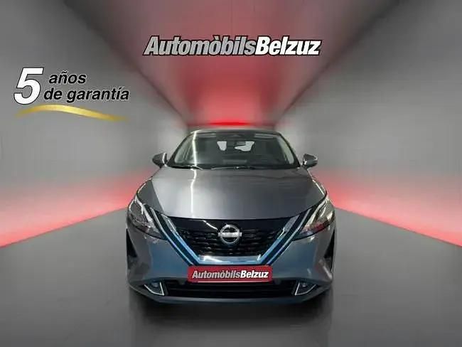 Käytetty Nissan Qashqai N-Connecta 190 HP (139 kW) 2023 Harmaa Katumaasturi