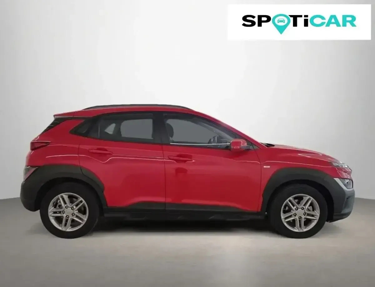 Usado Hyundai Kona 120 CV (88 kW) 2022 Rojo SUV
