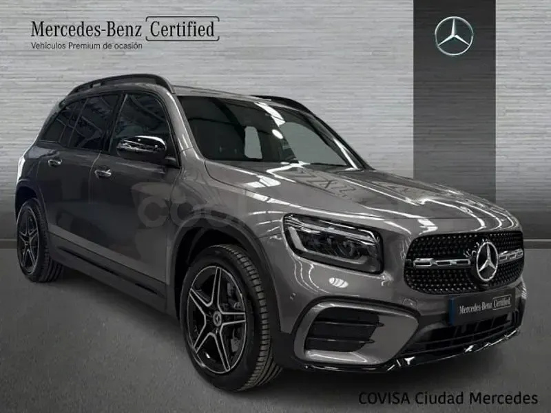 Usado Mercedes GLB220 190 CV (139 kW) 2024 Gris / plata SUV