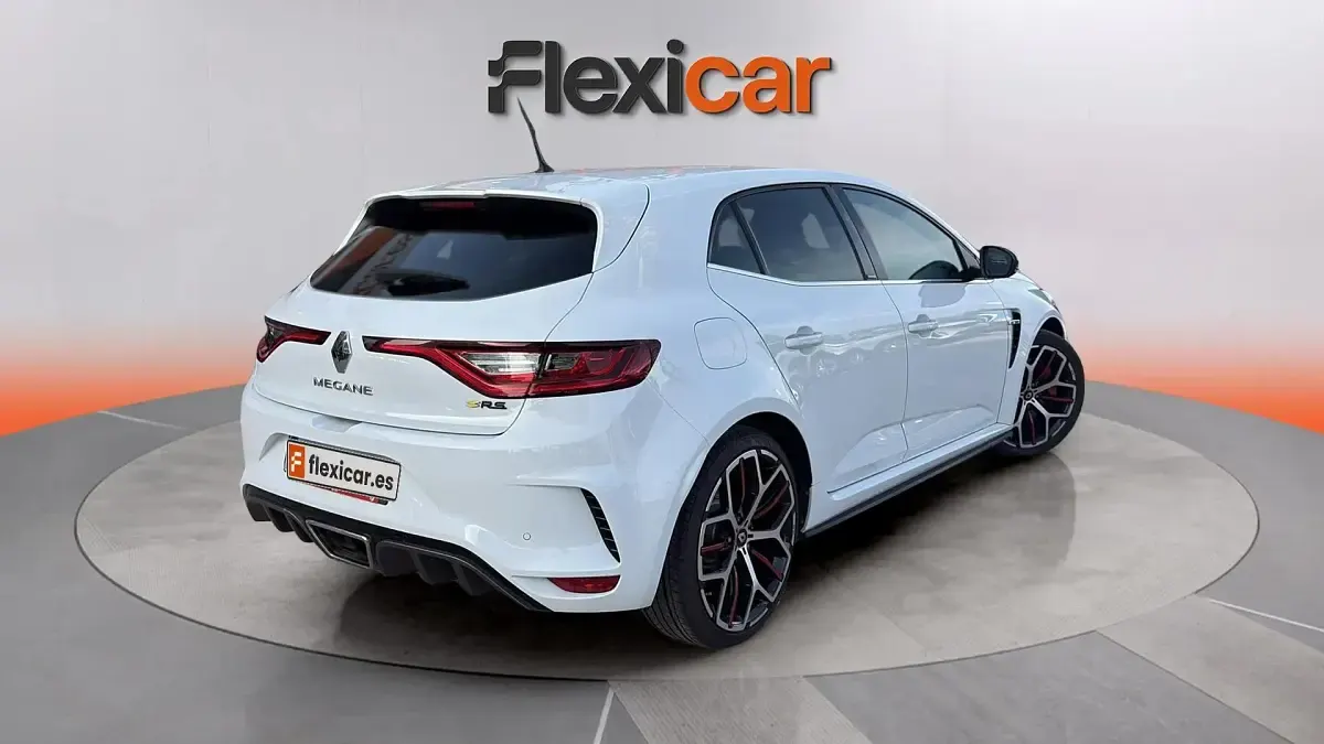 Usado Renault Mégane Trophy 300 CV (220 kW) 2019 Blanco Berlina