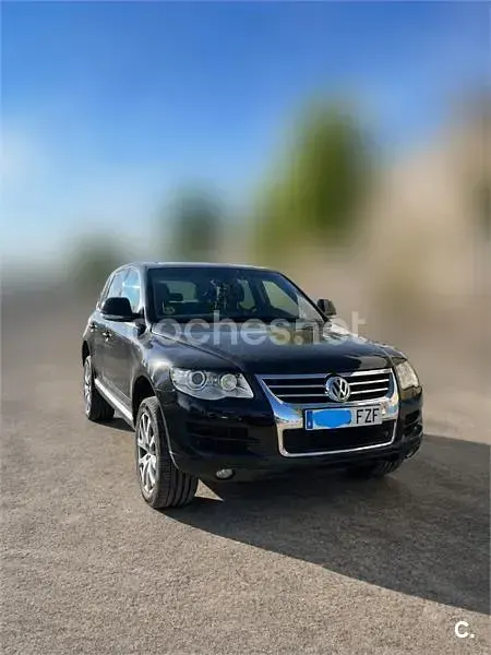 Usado VW Touareg 225 CV (165 kW) 2008 Negro SUV
