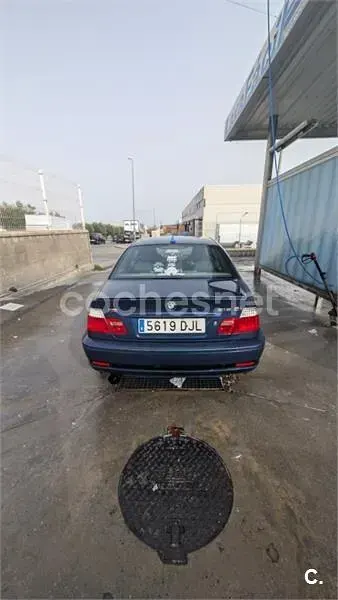 Usado BMW 318 143 CV (105 kW) 2005 Azul Coupe
