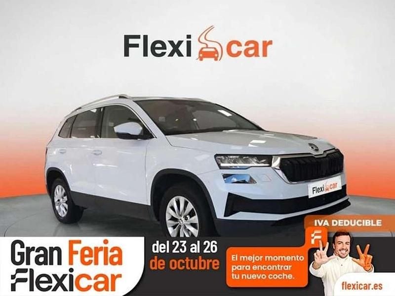 Blanco Usado 2023 Skoda Karoq Ambition SUV | 18.790 € (Super precio) - Imagen 1/4