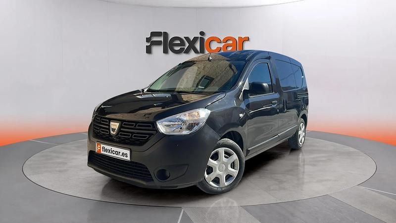 Usado Dacia Dokker Essentiel 95 HP (69 kW) 2020 Preto Monovolume