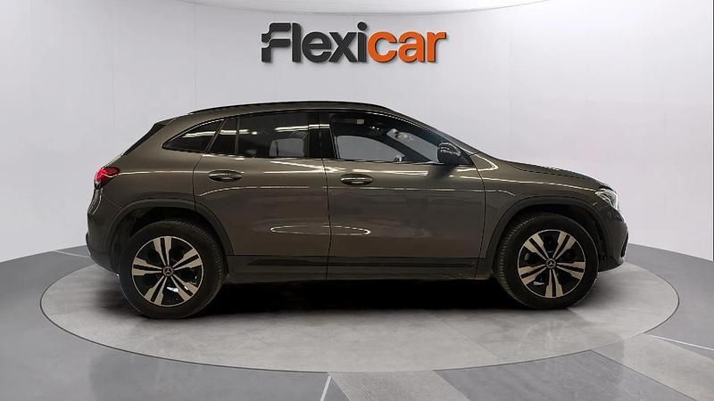 Usado Mercedes GLA200 150 CV (110 kW) 2021 Gris SUV