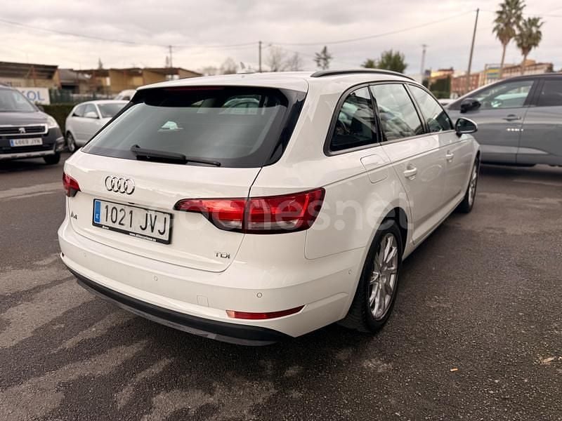 Usado Audi A4 Advanced 150 CV (110 kW) 2016 Blanco Familiar
