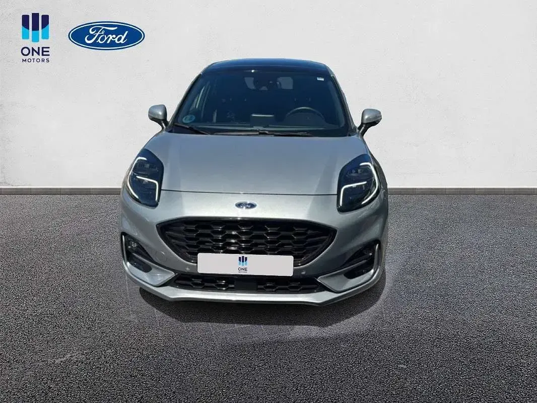 Usado Ford Puma Titanium 125 CV (91 kW) 2023 Plateado SUV