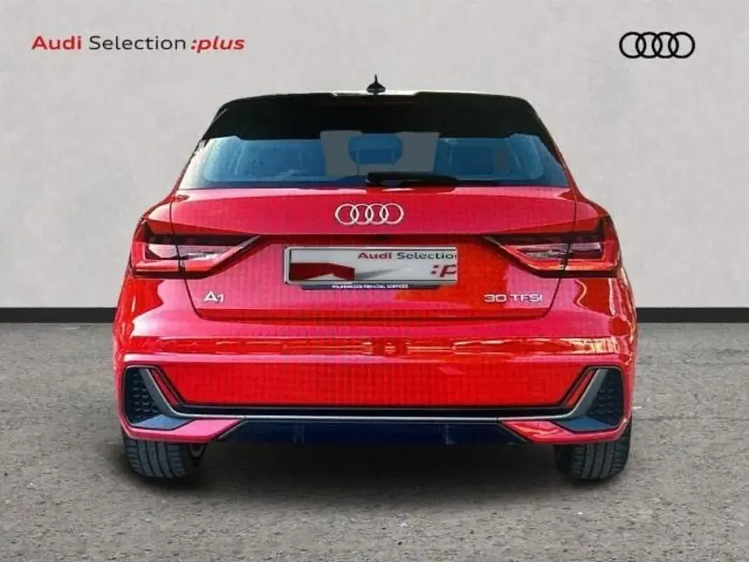 Usado Audi A1 Sportback 116 CV (85 kW) 2025 Rojo Utilitario