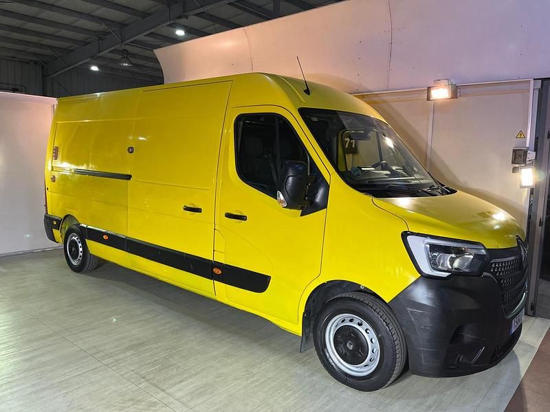 Amarillo Usado 2019 Renault Master Berlina | 22.748 € (Caro) - Imagen 1/4