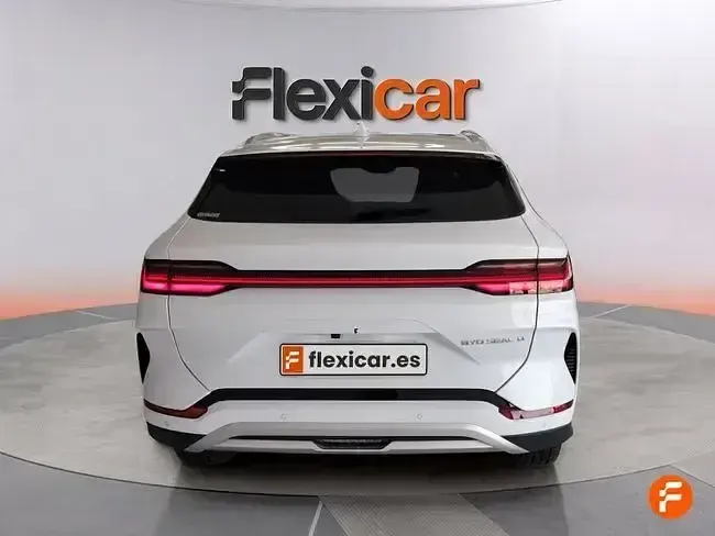 Usado BYD Seal U Comfort 160 kW (218 CV) 2025 Blanco SUV