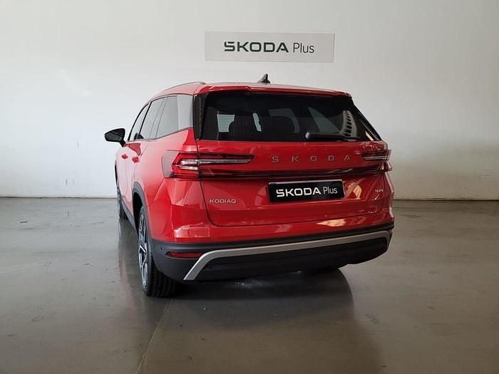 Nuevo Skoda Kodiaq 193 CV (141 kW) 2025 Rojo SUV