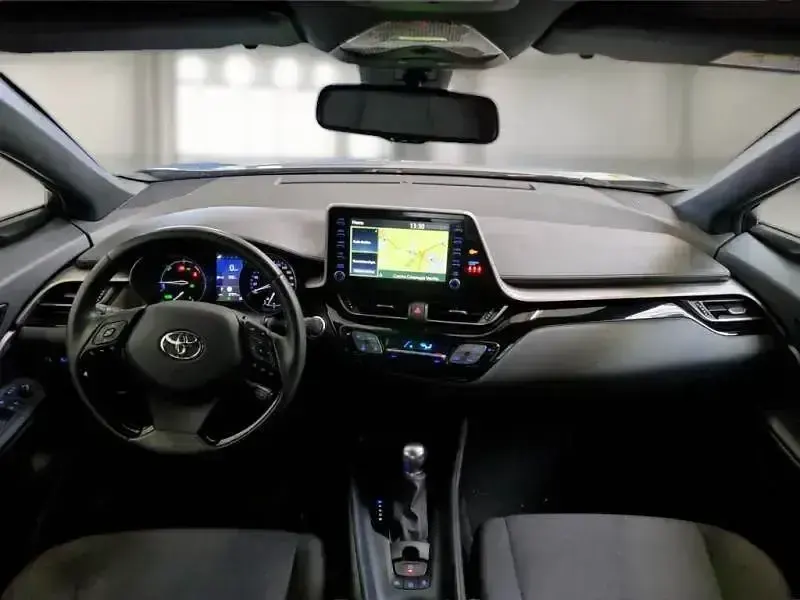 Usado Toyota C-HR Active 122 CV (89 kW) 2021 Gris SUV